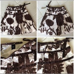 GAP BROWN & WHITE PLEATED SKIRT WITH RIBBON DETAIL